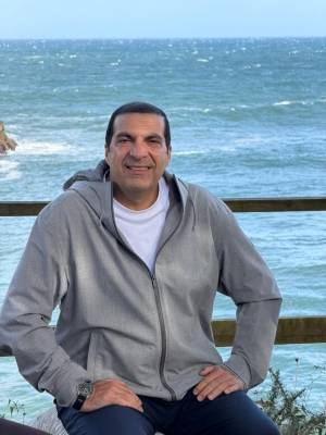 عمرو خالد: 3 مفاتيح للأرزاق و3 أسباب تمنع الأرزاق و3 أسباب تزيدها - فيديو