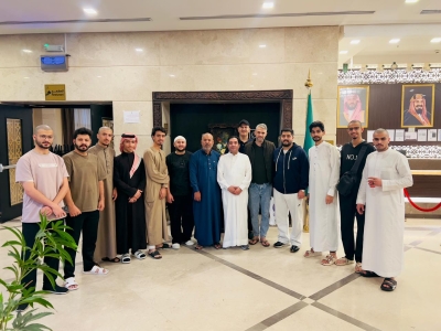 جامعة عمان العربية تنظّم رحلة العمرة الجامعية (على خطى النور) بمشاركة طلبتها لتعزيز القيم الإيمانية