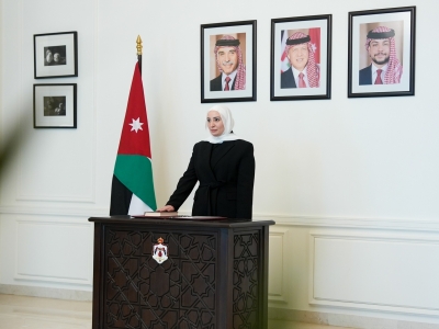 أمام جعفر حسان.. أداء القسم لرؤساء وأعضاء مفوضيات حكومية بعد تعيينهم بإرادة ملكية