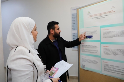 صيدلة عمان العربية تنظم عرضًا لمشاريع طلبة الصيدلة البحثية ضمن نهج التعليم القائم على المشاريع