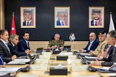 الملك يترأس اجتماعا في المركز الوطني للأمن وإدارة الأزمات