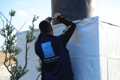 تكية أم علي  تستكمل تسليم 1000 خيمة في وحداتها الإيوائية بغزة