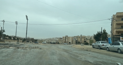 حفريات الشوارع تربك سكان حي قرب ستاد التطبيقية في عمّان
