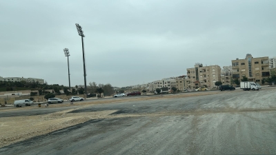 حفريات الشوارع تربك سكان حي قرب ستاد التطبيقية في عمّان