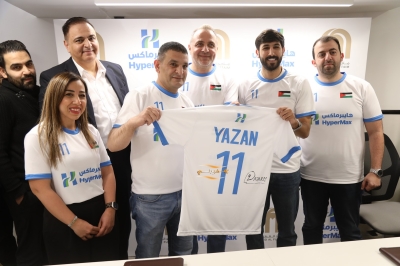 هايبرماكس الأردن توقع شراكة مع نجم المنتخب الوطني يزن النعيمات لدعم 
