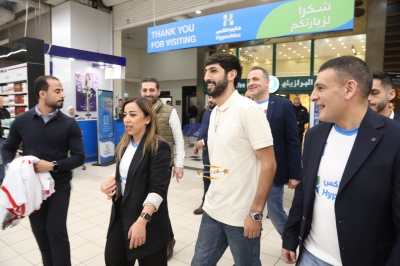 هايبرماكس الأردن توقع شراكة مع نجم المنتخب الوطني يزن النعيمات لدعم 