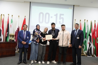 كلية الهندسة تتوج بلقب النسخة الثانية من مسابقة (بنك المعلومات) في جامعة عمان العربية