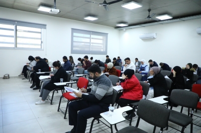 نقيب المحامين يتفقد سير إجراءات امتحان النقابة التحريري في 