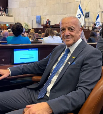 النائب الدرزي في الكينست الإسرائيلي أكرم حسون