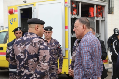 الفراية يتفقد تجديد مركز حدود الدرة