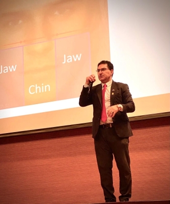 الدكتور محمد علي المعايطة يحقق إنجازا أردنيا في الجراحات التجميلية والترميمية و جراحة الفم و الوجه و العنق