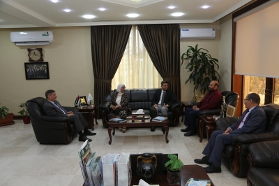 رئيس جامعة الزيتونة الأردنية يستقبل المستشار الثقافي اليمني لبحث آفاق التعاون المشترك