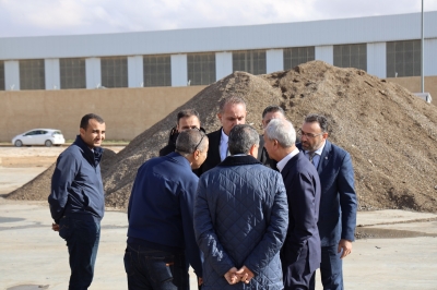 وزير البيئة يزور مصنع (معادن المدينة) ويؤكد تشجيع وتعزيز مشاريع إعادة التدوير والاقتصاد الأخضر