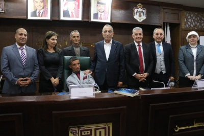 وزير الثقافة يرعى إشهار رواية (المربية) للكاتب العظمات