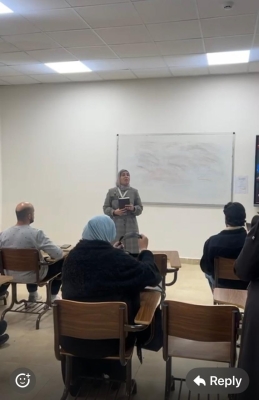 كلية الشريعة في عمان العربية تلتقي بطلبتها