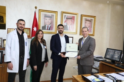 جامعة عمان العربية تعقد دورة تدريبية في الإنعاش القلبي الرئوي واستخدام جهاز (AED) بالتعاون مع شركة (ZOll) العالمية