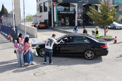 عمّان الأهلية تحتفل بيوم العلم الأردني - صور