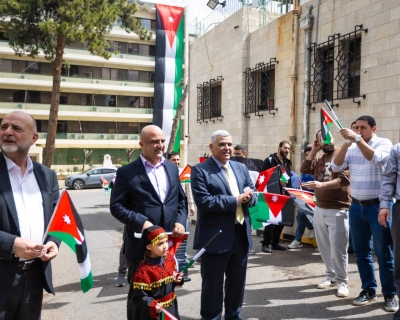 شركة مصفاة البترول الأردنية تحتفل بيوم العلم الأردني