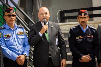 (من العلم للعلم)... مسيرة في (الشرق الأوسط) بمناسبة يوم العلم