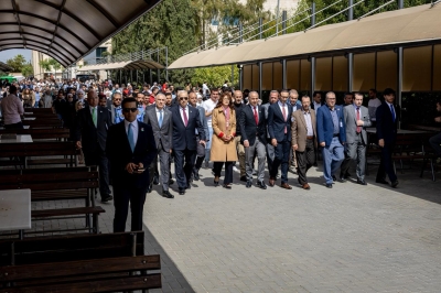 (من العلم للعلم)... مسيرة في (الشرق الأوسط) بمناسبة يوم العلم