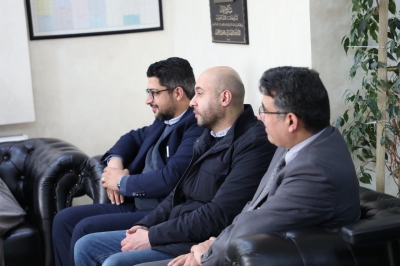 رئيس جامعة عمان العربية يستقبل وفداً من جمعية قطر الخيرية لبحث آفاق التعاون المشترك