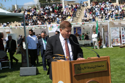 رئيس جامعة الزيتونة الأردنية يفتتح معرض الجاليات العربية الثاني عشر بحضور دبلوماسي وثقافي واسع - صور