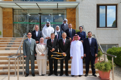 رئيس جامعة الزيتونة الأردنية يفتتح معرض الجاليات العربية الثاني عشر بحضور دبلوماسي وثقافي واسع - صور