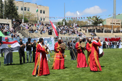 رئيس جامعة الزيتونة الأردنية يفتتح معرض الجاليات العربية الثاني عشر بحضور دبلوماسي وثقافي واسع - صور