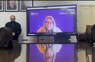 جامعة الزيتونة الأردنية تنظّم ورشة متخصصة في تحليل البيانات بالتعاون مع معهد التحليلات البريطاني