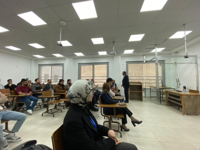 كلية الهندسة في (عمان العربية) تلتقي بطلبتها الجدد والقدامى والخريجين