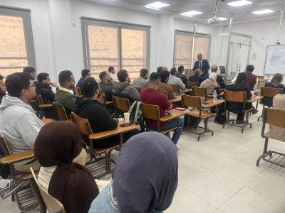 كلية الهندسة في (عمان العربية) تلتقي بطلبتها الجدد والقدامى والخريجين