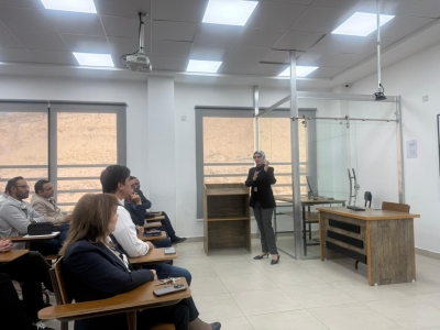 كلية الهندسة في (عمان العربية) تلتقي بطلبتها الجدد والقدامى والخريجين