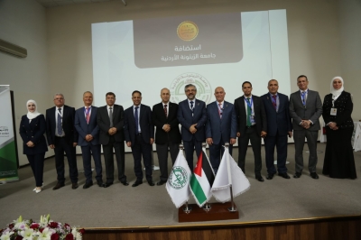 مدير عام ضريبة الدخل يؤكد من جامعة الزيتونة أن دعم التميز الشبابي يبدأ من المسابقات الأكاديمية النوعية - صور