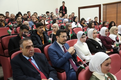 مدير عام ضريبة الدخل يؤكد من جامعة الزيتونة أن دعم التميز الشبابي يبدأ من المسابقات الأكاديمية النوعية - صور