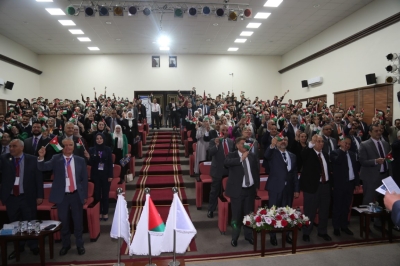 مدير عام ضريبة الدخل يؤكد من جامعة الزيتونة أن دعم التميز الشبابي يبدأ من المسابقات الأكاديمية النوعية - صور