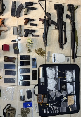 بينهم مصنف خطير جدا .. القبض على 6 من مستقبلي «بالونات المخدرات»