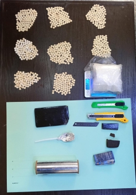 ضبط 10 من مروجي المخدرات في 4 محافظات