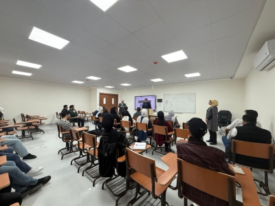 كلية تكنولوجيا المعلومات في (عمان العربية) تسلط الضوء على قصة نجاح خريجها إسلام ربابعة