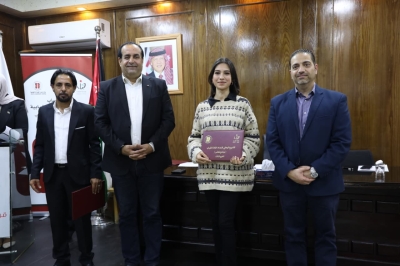 الطالبة آن من جامعة عمان العربية تختتم مشاركتها في برنامج (نشامى) لإعداد القادة الشباب بـ(80) ساعة تدريبية نوعية