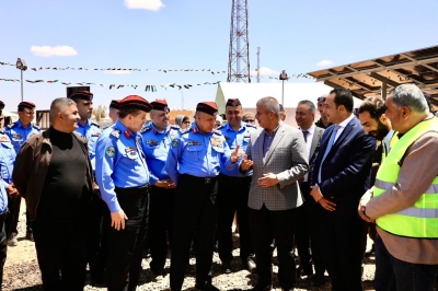 (الطاقة والأمن العام) يفتتحان مشاريع الطاقة الشمسية للمواقع الأمنية خارج الشبكة