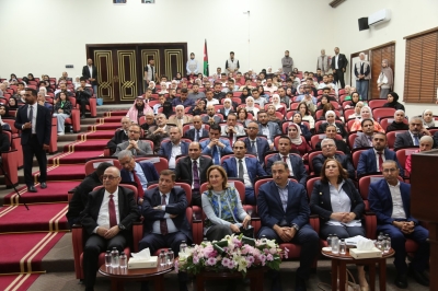 الأميرة عالية الطباع ترعى مسابقة قاص الجامعات في جامعة الزيتونة - صور