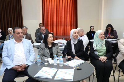 كلية الصيدلة في عمان العربية تنظّم لقاءً تشاورياً مع أرباب العمل لتعزيز مواءمة مخرجات البرامج الأكاديمية مع متطلبات سوق العمل