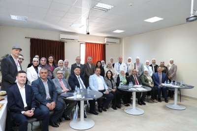 كلية الصيدلة في عمان العربية تنظّم لقاءً تشاورياً مع أرباب العمل لتعزيز مواءمة مخرجات البرامج الأكاديمية مع متطلبات سوق العمل