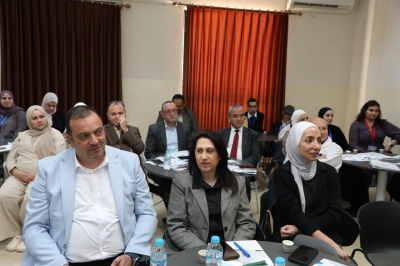 كلية الصيدلة في عمان العربية تنظّم لقاءً تشاورياً مع أرباب العمل لتعزيز مواءمة مخرجات البرامج الأكاديمية مع متطلبات سوق العمل