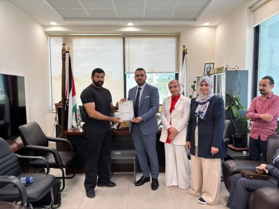 كلية التمريض في الزيتونة تنظم فعالية صحية توعوية شاملة لتعزيز الوعي الصحي في المجتمع الجامعي