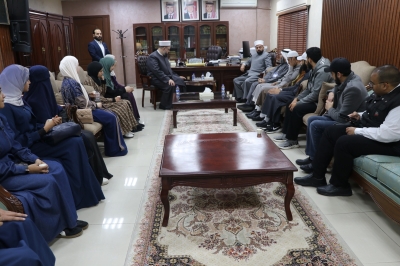 كلية الشريعة في عمان العربية تُنفذ زيارة علمية لدائرة الإفتاءلربط المعرفة النظرية بالتطبيق الميداني