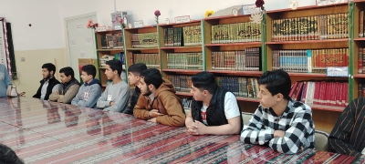 كلية الشريعة في عمان العربية تعزّز شراكتها المجتمعية بمحاضرة توعوية في مدرسة محمد بن القاسم الثانوية للبنين