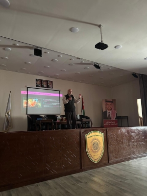 كلية تكنولوجيا المعلومات في عمان العربية تنفذ ورشة بعنوان (تطبيقات الذكاء الاصطناعي في الأمن السيبراني)