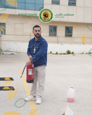 محاضرة وتجربة اخلاء وهمي في مستشفى الكندي 
