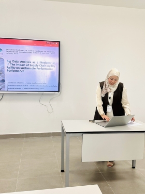الدكتورة البشتاوي من 